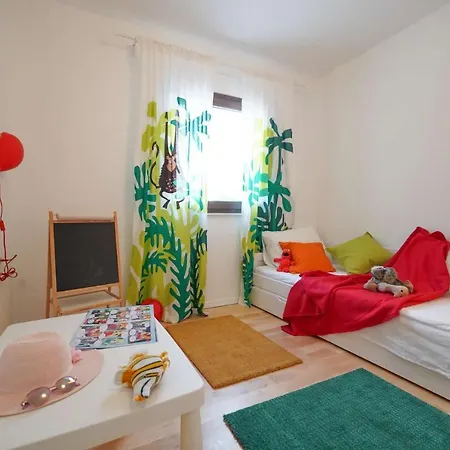 Villa Villa Suncica With Pool And Jacuzz 62 Sukošan